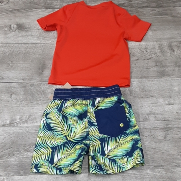 NWT 12-18M rashguard swim top and swim trunks - Picture 8 of 8